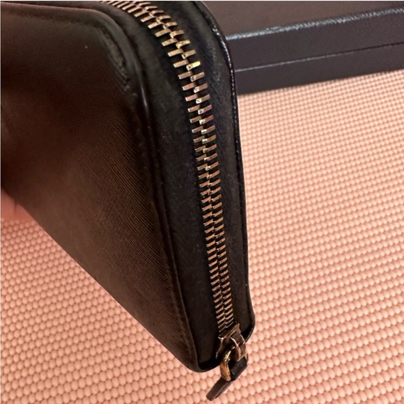 PRADA Long Zipper Wallet - Picture 6 of 16